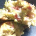 クックRIZVDE☆'s cooksnap of when they made レタスの外葉とカニカマのだし巻き玉子.