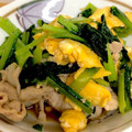 ゆき☆新米主婦's cooksnap of when they made 焼肉のたれ♪小松菜と豚肉のふんわり卵炒め.