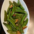 junmomoan♪'s cooksnap of when they made スナップエンドウと胡桃のバター醤油炒め.