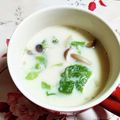 ｻﾞ・ワンピース's cooksnap of when they made 白菜とキノコの食べるミルクスープ＊.