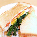 ★ぴよぴよ501★'s cooksnap of when they made ほうれん草ソテーと目玉焼きサンド.