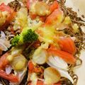 かめこげこ's cooksnap of when they made 茹でそばリメイク☆ピザ.