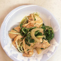 lazy8's cooksnap of when they made 豚肉と水菜のしゃき炒め.