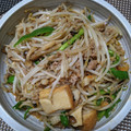 ばりにゃんこ's cooksnap of when they made うちのごはん風？！もやしと挽肉の味噌炒め.