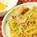 腹の上のポニョポニョ's cooksnap of when they made たまごで食べる☆ピリ辛焼きそば.