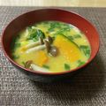 ココにゃんママ's cooksnap of when they made かぼちゃとキノコミックスのお味噌汁.