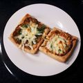 アクセル☆'s cooksnap of when they made 牡蠣味噌ペーストで☆簡単きつねピザ。.
