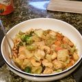 White_Bear's cooksnap of when they made シェフ直伝、簡単鶏のカシューナッツ炒め.