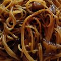 kkll0000's cooksnap of when they made 鶏ももとナスのにんにく塩パスタ.