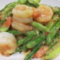 CHICHICAT's cooksnap of when they made エビとアスパラのプリプリチリマヨ炒め.