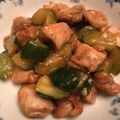 クックIB82OG☆'s cooksnap of when they made 鶏もも肉とズッキーニの醤油炒め.