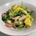 sz55's cooksnap of when they made ニンニク香る豆苗とベーコンとエリンギ炒め.