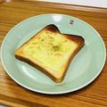 Asato★'s cooksnap of when they made ＊チーズとマヨだけで美味しいトースト＊.