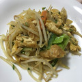 mizumelo's cooksnap of when they made 節約レシピ✩もやしと油揚げの玉子炒め.