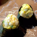 ばたみそーぱん☆'s cooksnap of when they made レンジで簡単！卵と青ねぎのおにぎり.