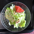 うめもり♪'s cooksnap of when they made ✿我が家の定番レタスサラダ✿.