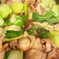 ゆーとかーのママ's cooksnap of when they made ホットクックで小松菜と鶏のオイスター炒め.