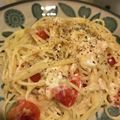 おもちをもぐもぐ's cooksnap of when they made フェタチーズとトマトのパスタ.