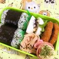 ひろママ✴︎'s cooksnap of when they made 青じそふりかけのおにぎり.