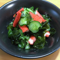 daikanon's cooksnap of when they made 鮮やか☆胡瓜とワカメ・カニカマの酢の物.