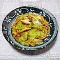 うまうま・らぶ's cooksnap of when they made 生しいたけとキャベツの酒蒸し焼きうどん♪.