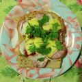 inLondon's cooksnap of when they made ウインナー×新玉葱のトースト　レモン風味.