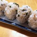 ありみりん♡'s cooksnap of when they made 白ごま入り・梅干しとちりめんのおにぎり.