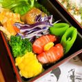 ❀akiko❀'s cooksnap of when they made お弁当の隙間に！カニカマdeお花✿.