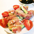 クックE662AA☆'s cooksnap of when they made 簡単おつまみ☆生ハムきゅうり巻き.