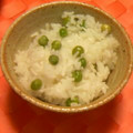 volvol's cooksnap of when they made 緑鮮やか　翡翠色の豆ご飯.