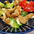 ☆さぶ☆☆'s cooksnap of when they made 照り焼きチキンとアボカドのマヨソースがけ.