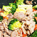 まんぽぽ's cooksnap of when they made 豚肉とブロッコリーの簡単中華炒め.