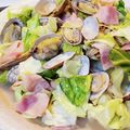 ママうさこ's cooksnap of when they made シロさんのあさりキャベツベーコンの蒸し煮.