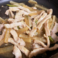 あっくん５９'s cooksnap of when they made 材料２つ！豚ロースと大根のさっぱり炒め☆.