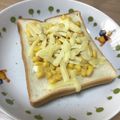 亜久里's cooksnap of when they made コーンマヨチーズトースト.