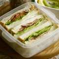 ガメコ's cooksnap of when they made のせるだけ★チャーシューとレタスのサンド.