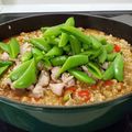 ｸﾏﾘｴ's cooksnap of when they made 鶏もも肉とスナップエンドウのパエリア.