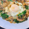 catsaddict's cooksnap of when they made 目玉焼きのほうれん草添え（トルコ）.