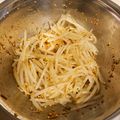 クックCP4L39☆'s cooksnap of when they made 簡単もやしのナムル.