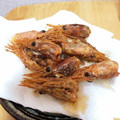 さっくん's cooksnap of when they made お家居酒屋！残った甘エビの頭で唐揚げ.