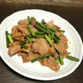 クロ８５'s cooksnap of when they made 食欲↑【豚肉とにんにくの芽のピリ辛炒め】.