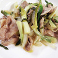 aaaykk55's cooksnap of when they made 豚コマ とあさつきの寿司酢炒め☆.
