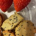 ウキュ's cooksnap of when they made 黒ごまおから薄焼きクッキー.