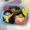 ☆あきaki★'s cooksnap of when they made ひな祭りキャラ弁☆お雛様おにぎり♪.