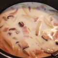 happy_children's cooksnap of when they made キャベツ、ベーコン、きのこのミルクスープ.
