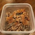 あきこ618132's cooksnap of when they made ご飯が進む♪牛肉とこんにゃくの甘辛炒め.