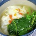 まゆみきママ's cooksnap of when they made すぐおいしい！小松菜と餃子のスープ.