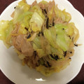ミルクティーロビン's cooksnap of when they made 豚肉とキャベツと白滝の炒め物.