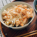 Yui_Tokari's cooksnap of when they made 鮭ごぼう炊き込みご飯♪簡単和風.