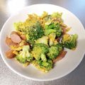 クック6W2UR9☆'s cooksnap of when they made ウインナーとブロッコリーのマヨ卵炒め.